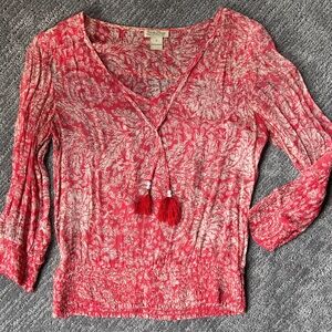Lucky Brand Coral and White Paisley V-Neck Blouse, like-new